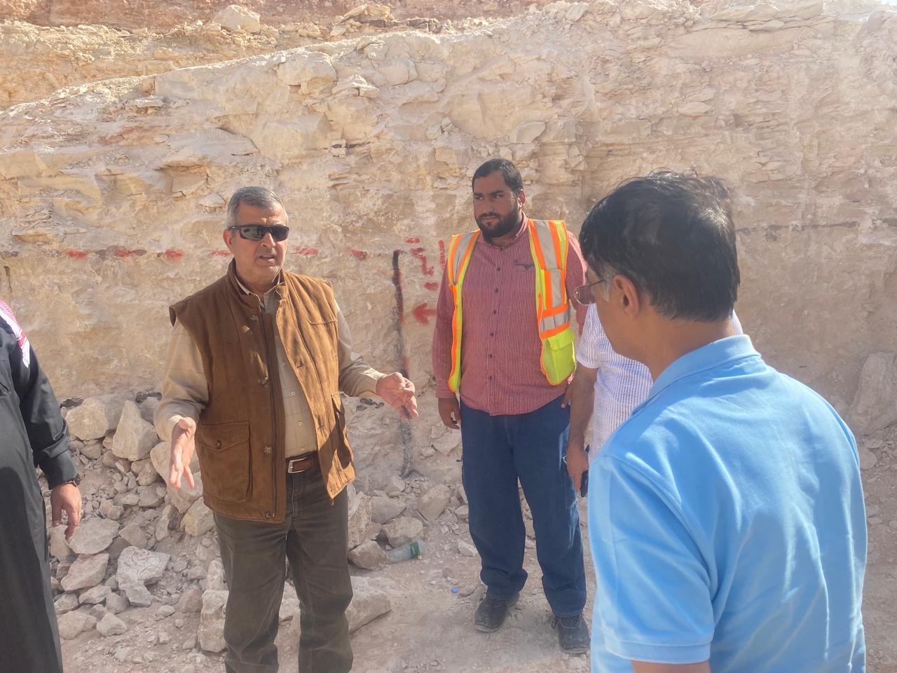 Madar Al-Saa Images 0.5437812085711637