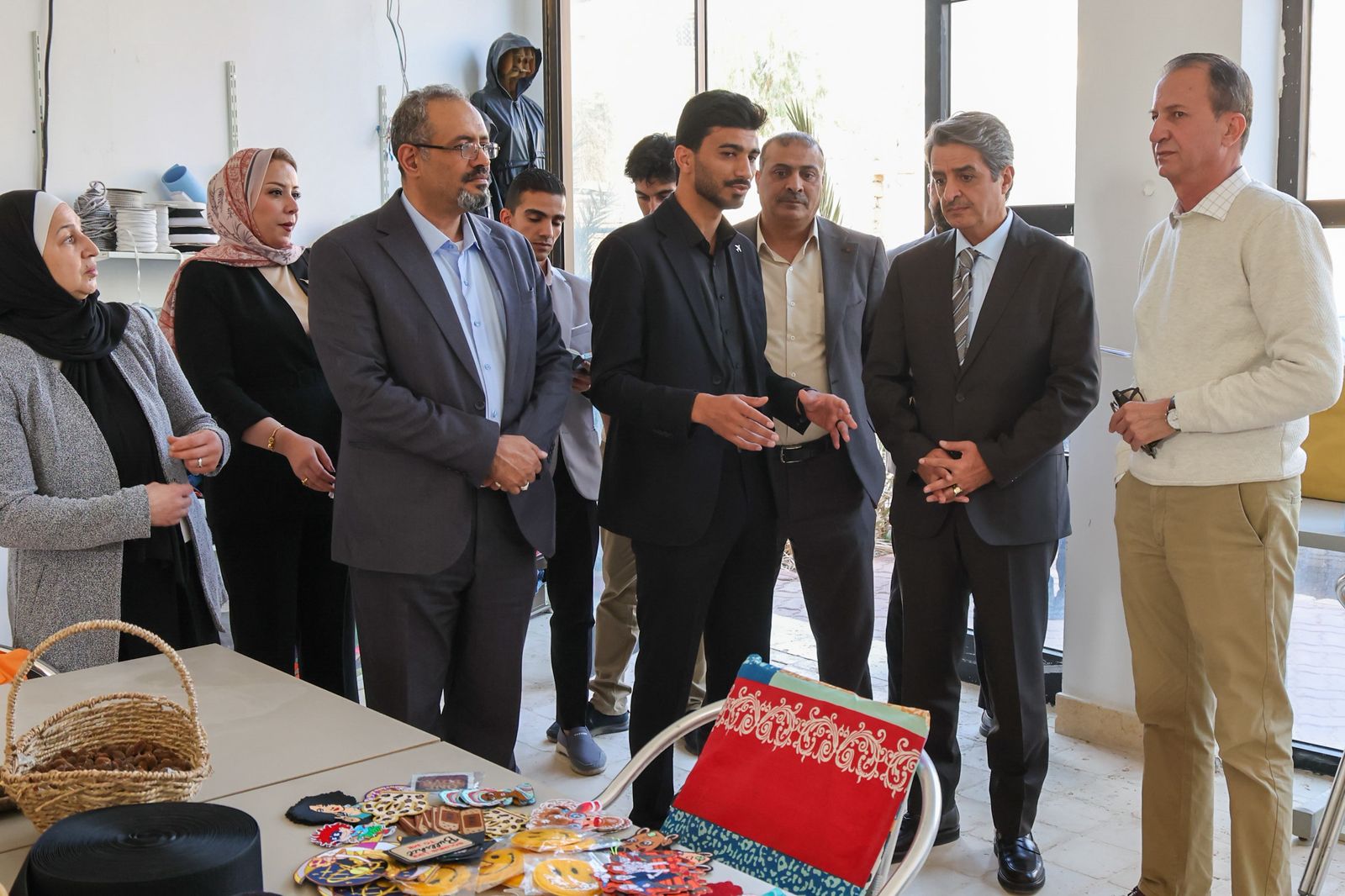 Madar Al-Saa Images 0.6319834612092773