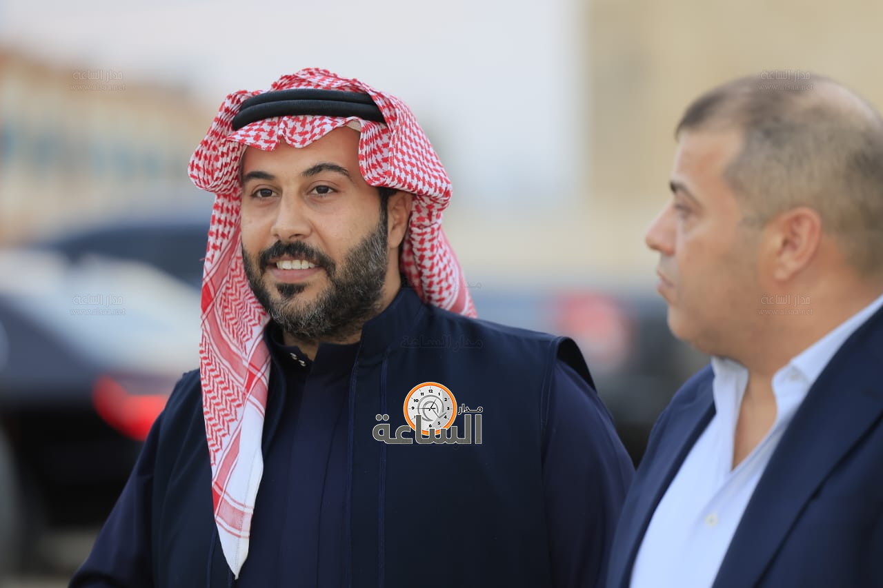 Madar Al-Saa Images 0.3284785084156009