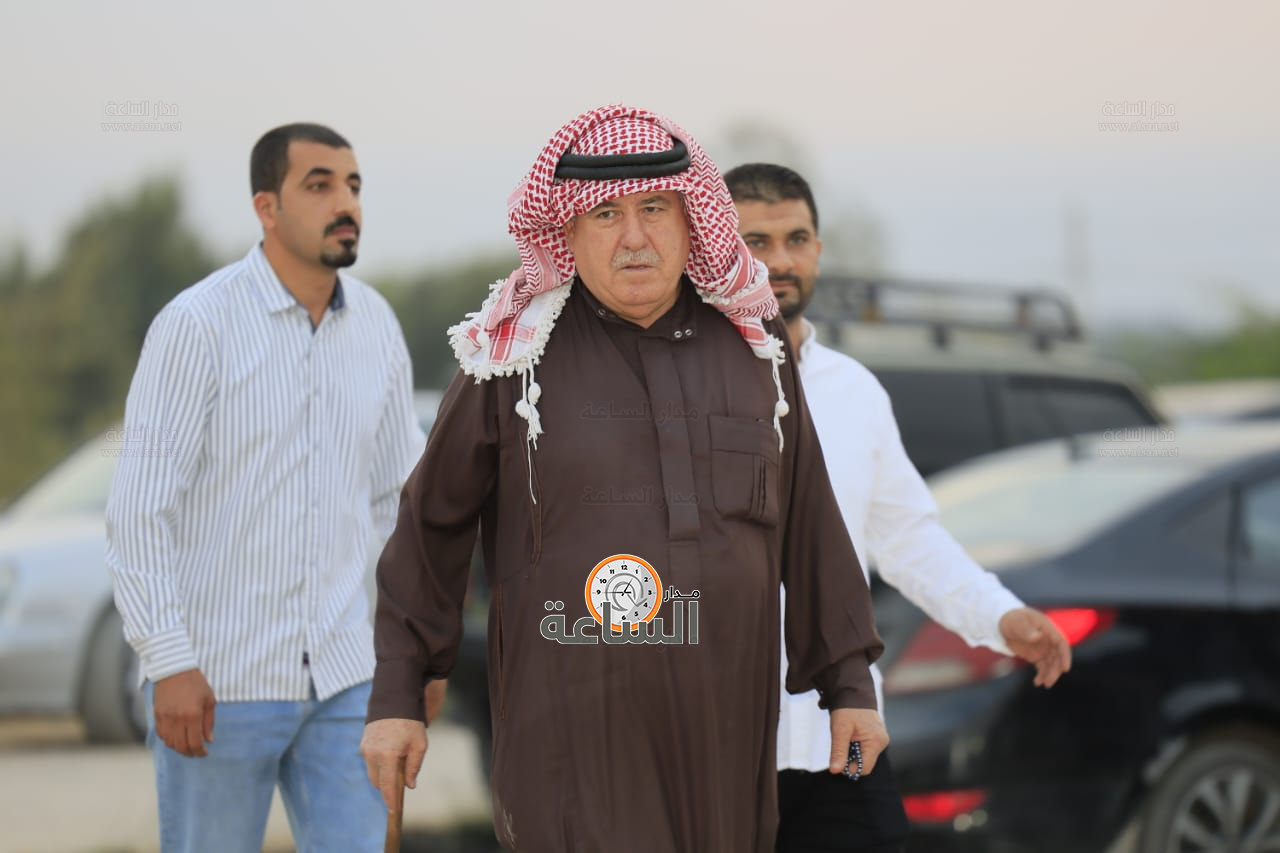 Madar Al-Saa Images 0.18702652589204571