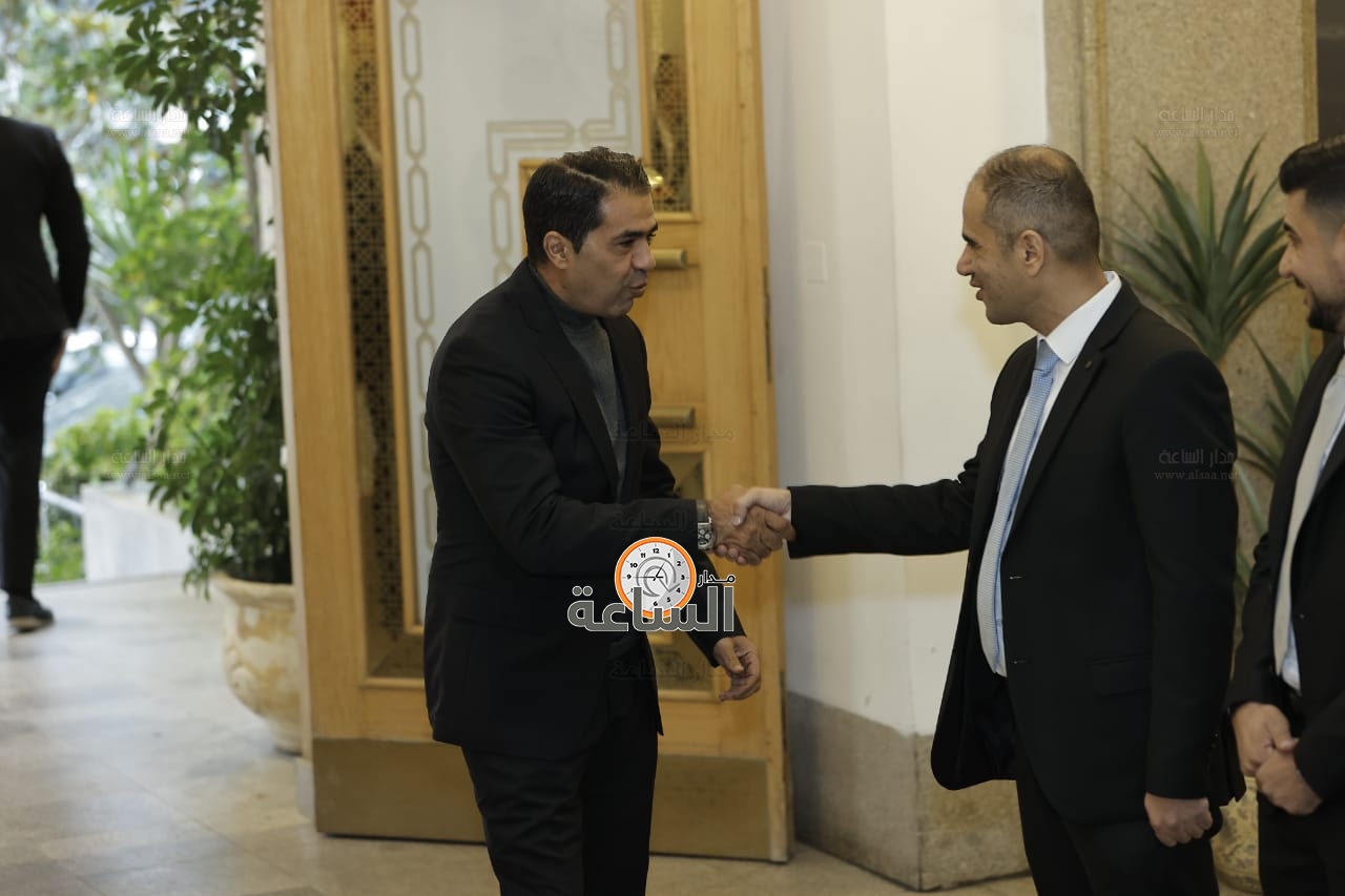 Madar Al-Saa Images 0.13436199272170402