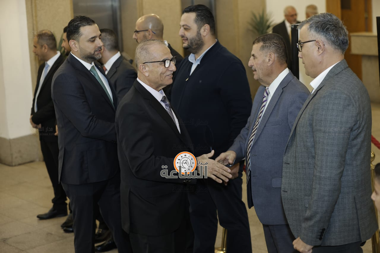 Madar Al-Saa Images 0.12045246884520266