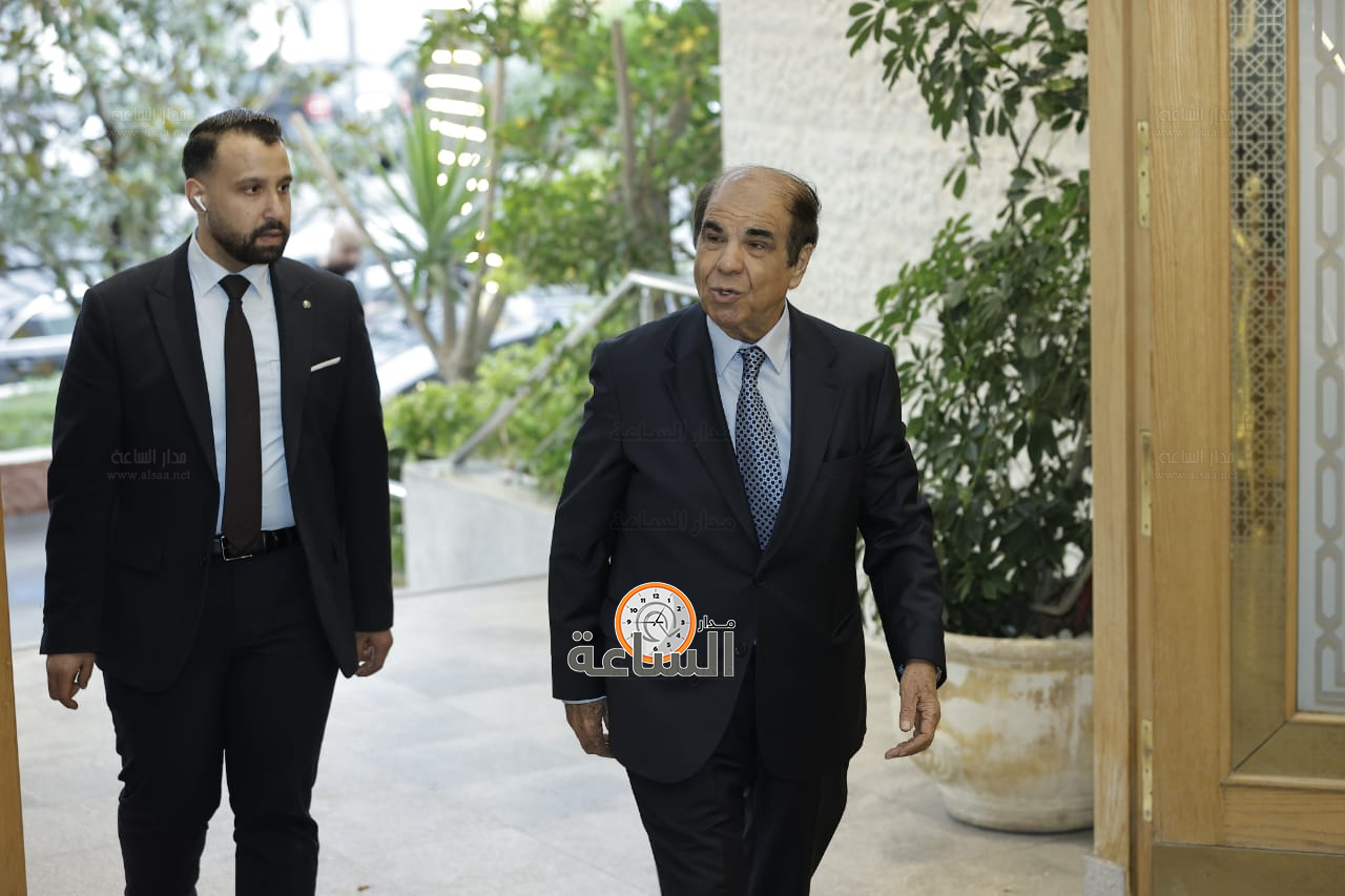 Madar Al-Saa Images 0.4974384254300793