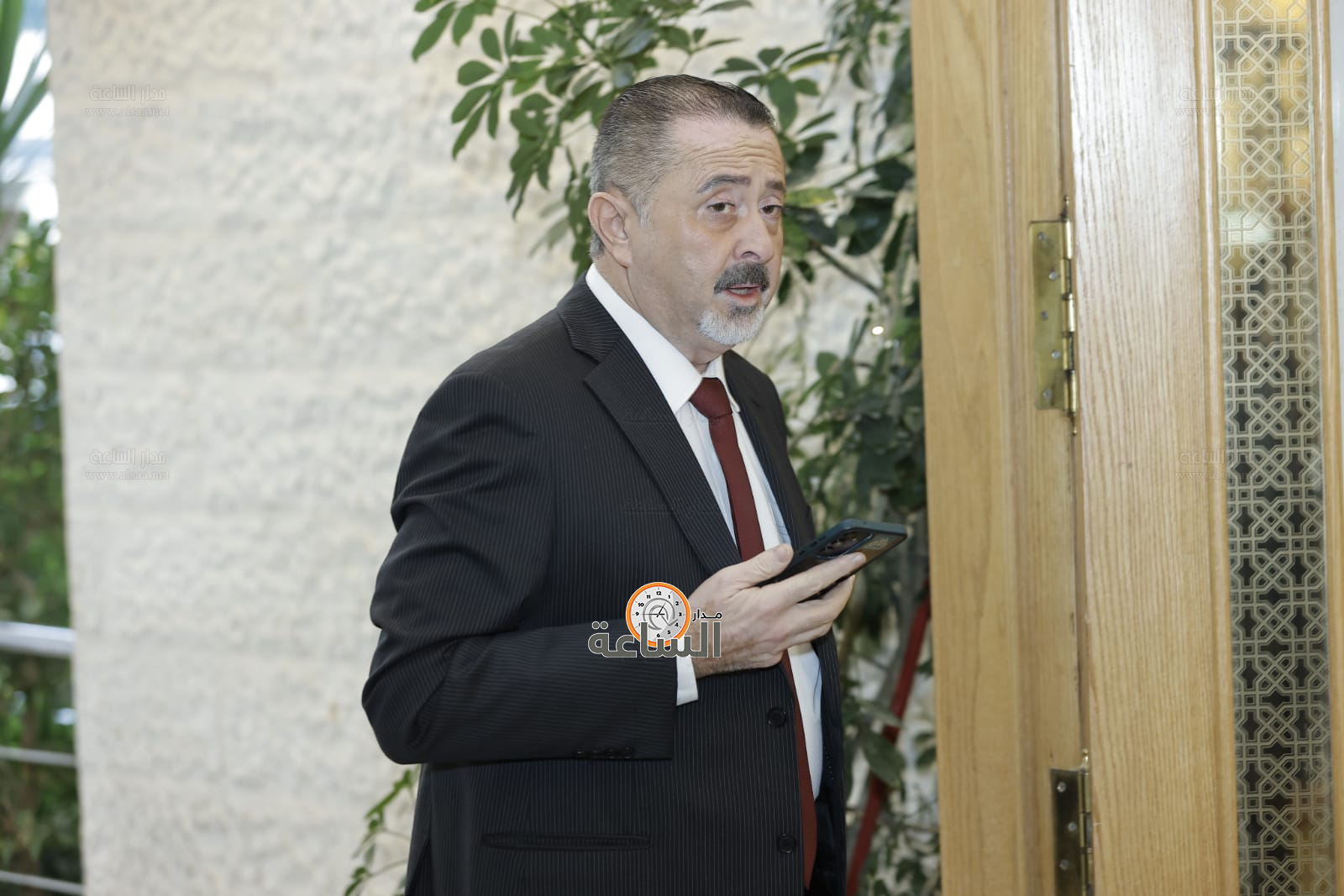 Madar Al-Saa Images 0.32025819877303685