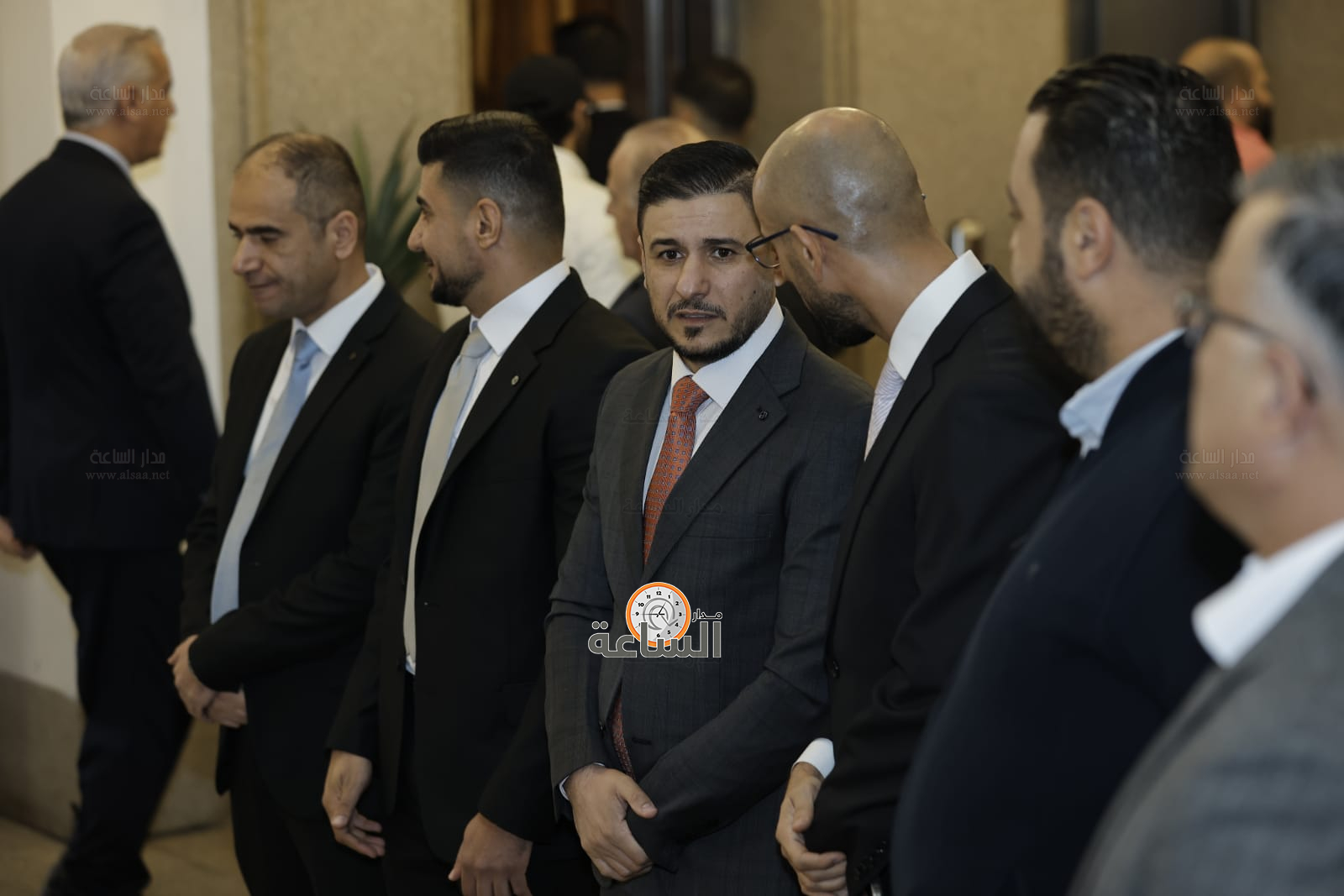 Madar Al-Saa Images 0.957591213186876