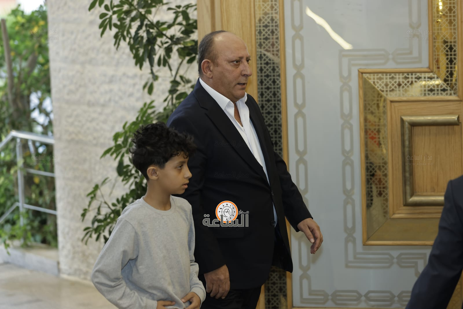 Madar Al-Saa Images 0.0055938053761932505