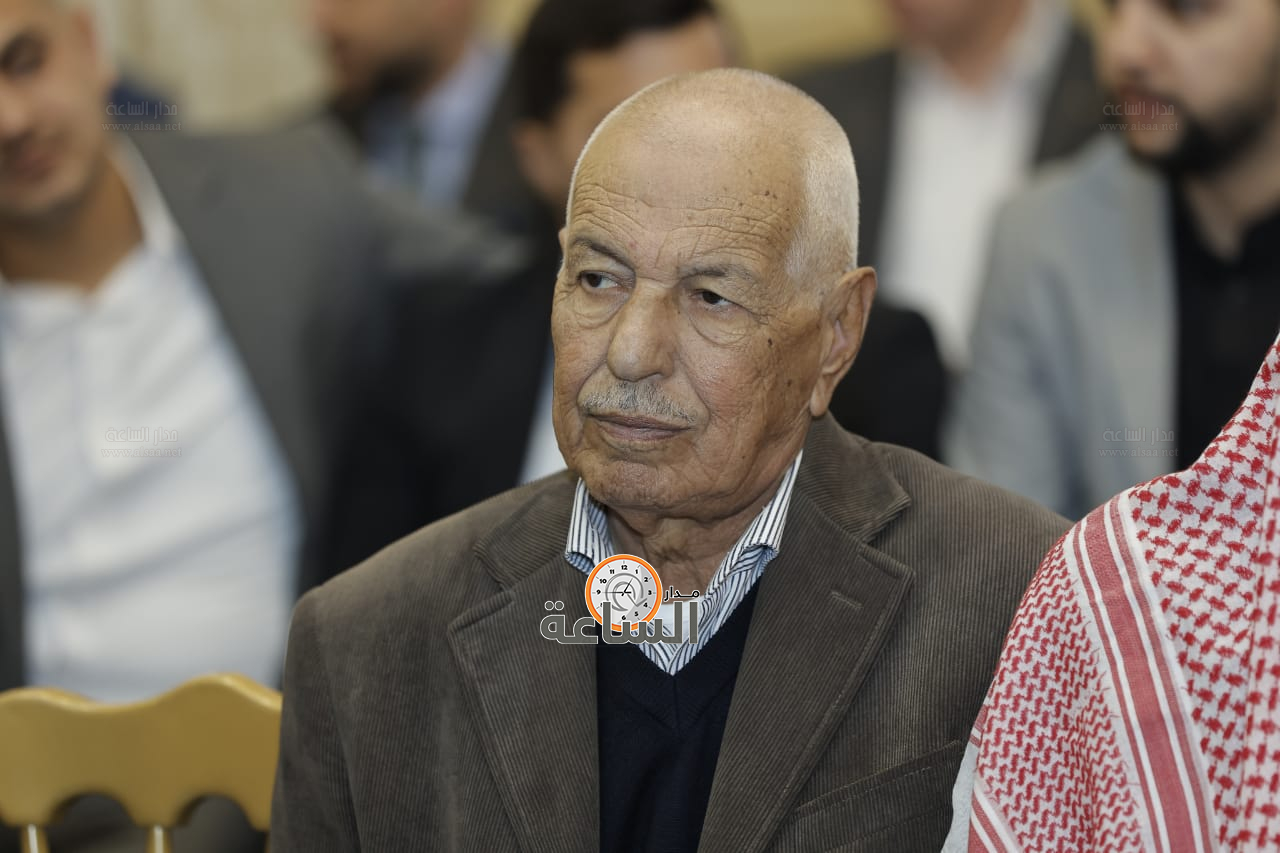 Madar Al-Saa Images 0.00512502236827006