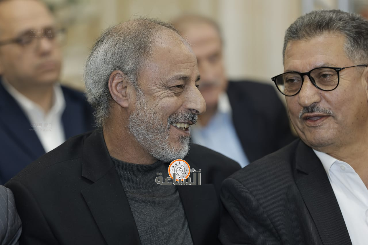 Madar Al-Saa Images 0.12103445170282334