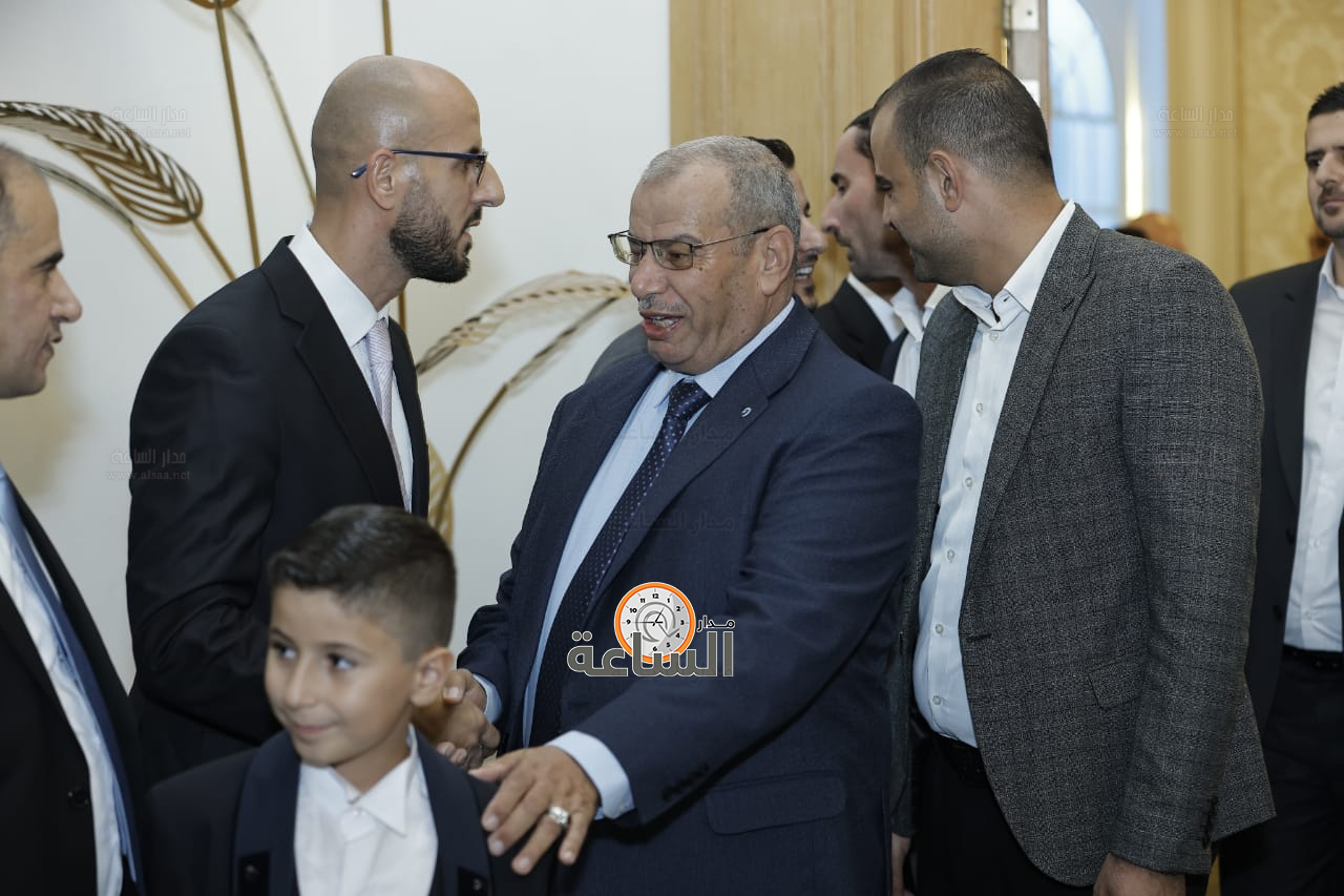 Madar Al-Saa Images 0.58820358899476