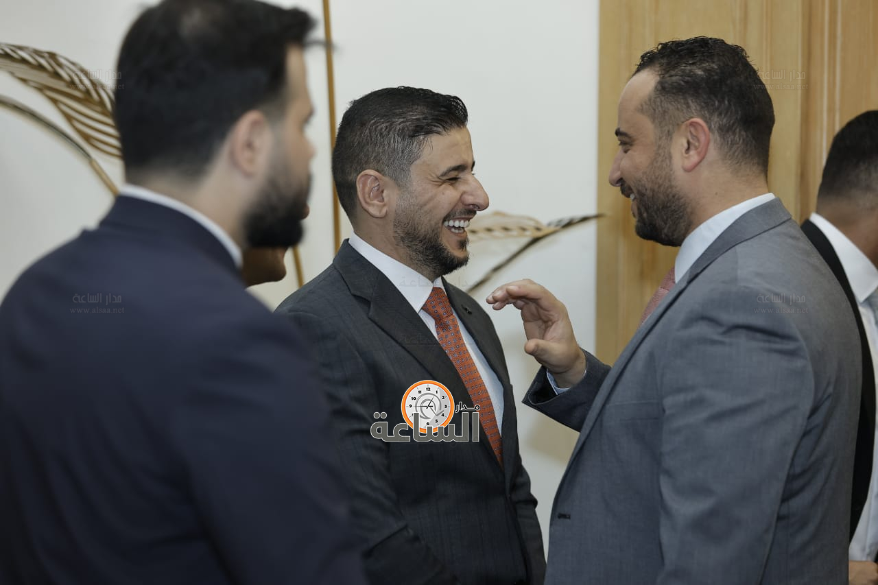 Madar Al-Saa Images 0.38734442886187626