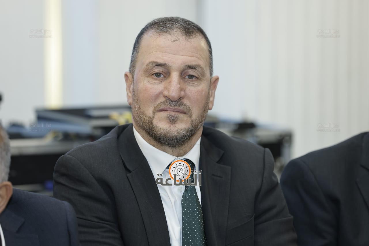 Madar Al-Saa Images 0.9167587921918553