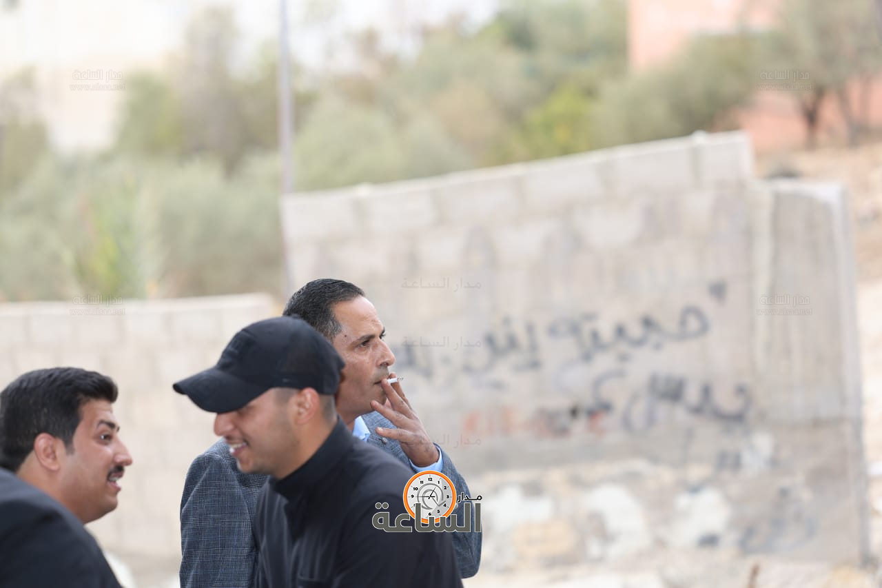 Madar Al-Saa Images 0.793918197134695