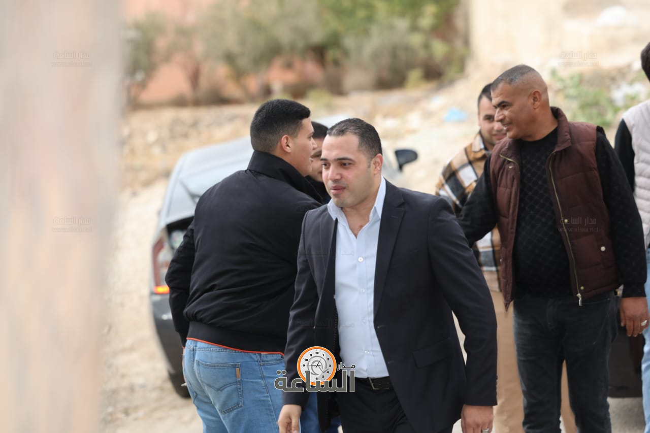 Madar Al-Saa Images 0.9479765382397025