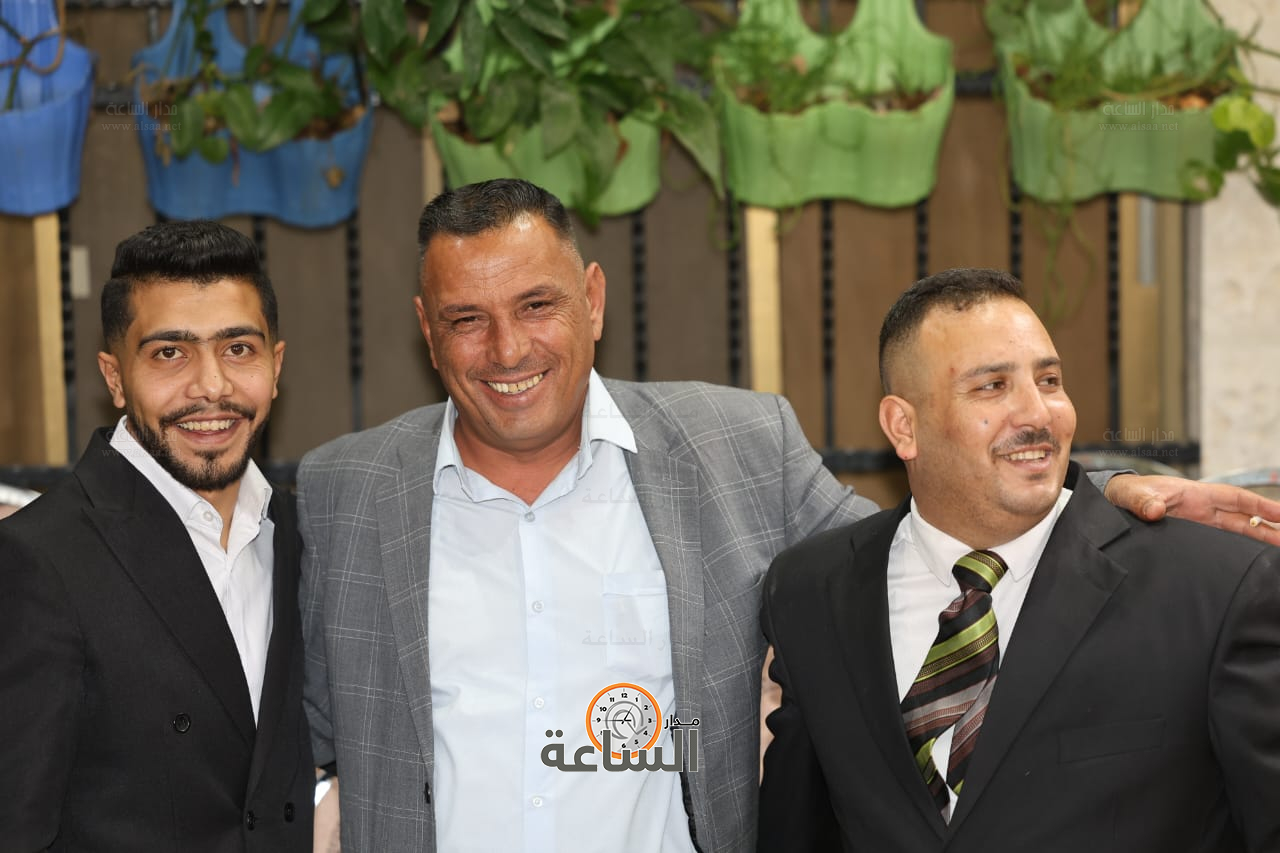 Madar Al-Saa Images 0.4538239538391303