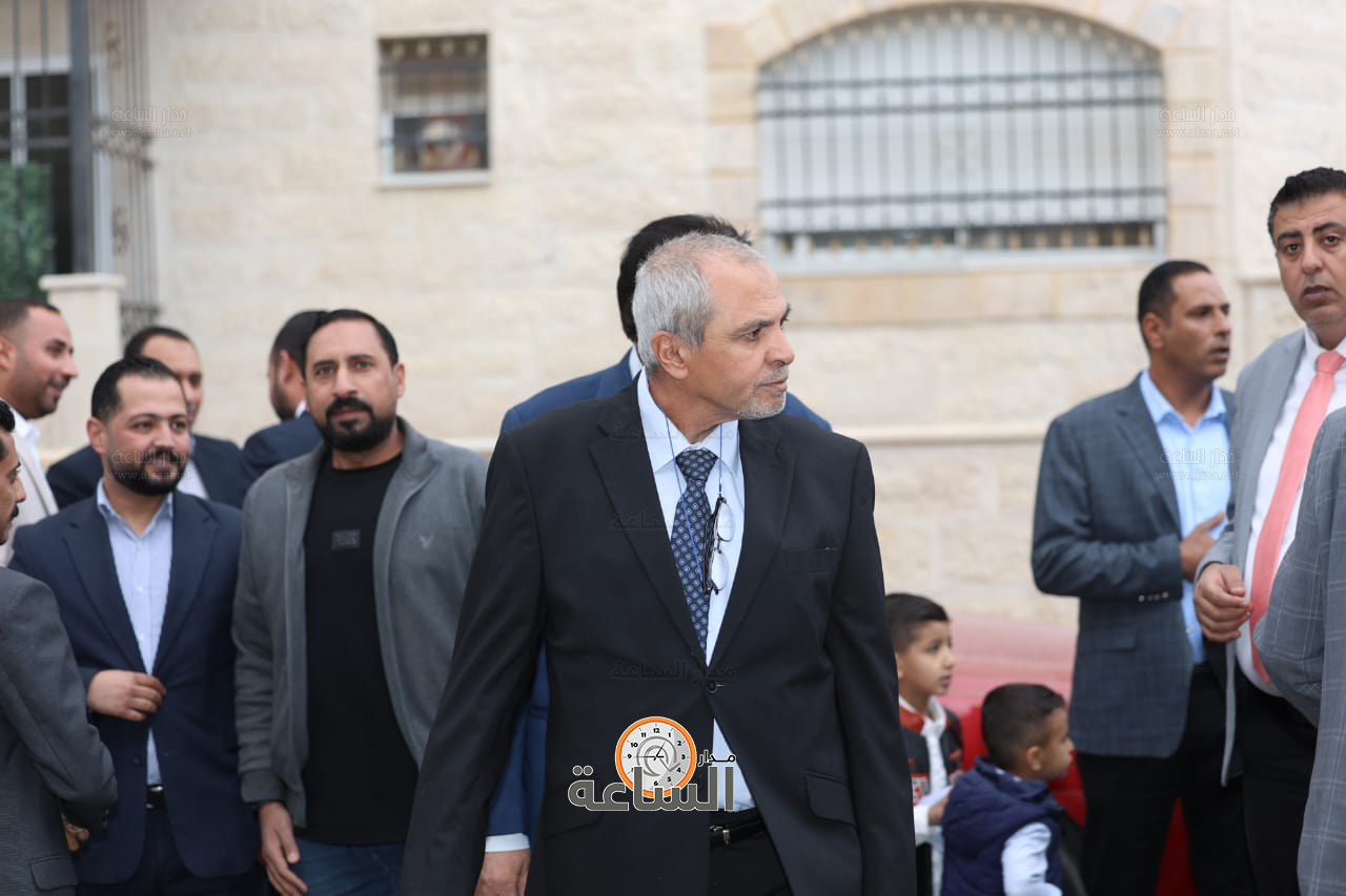 Madar Al-Saa Images 0.15664413723476744