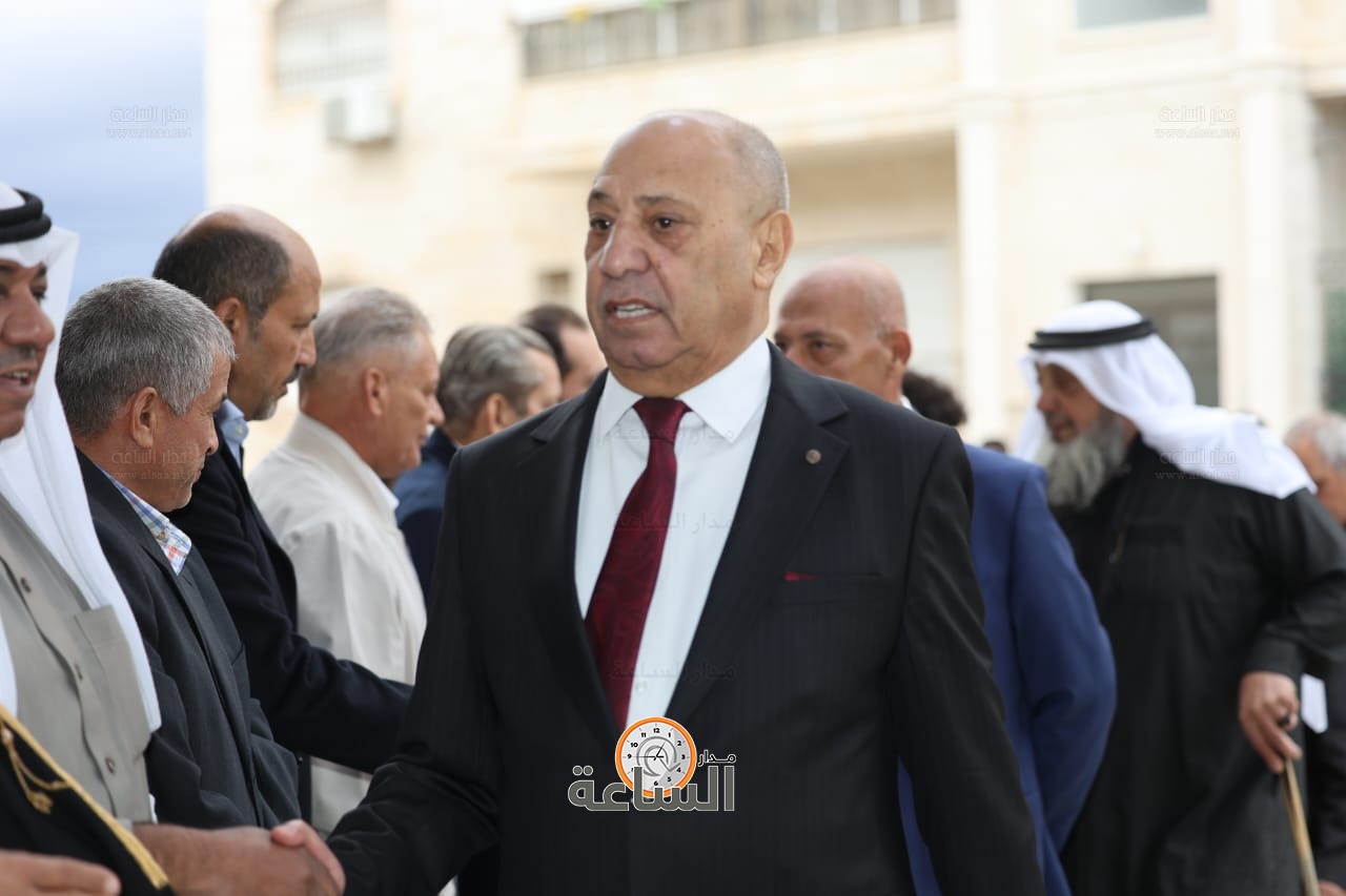 Madar Al-Saa Images 0.145463221424174