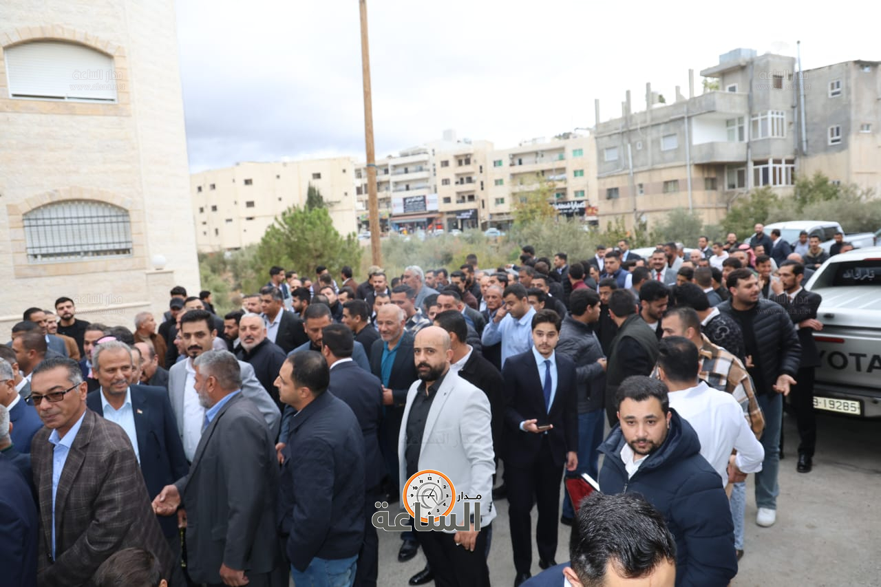 Madar Al-Saa Images 0.509318712832147