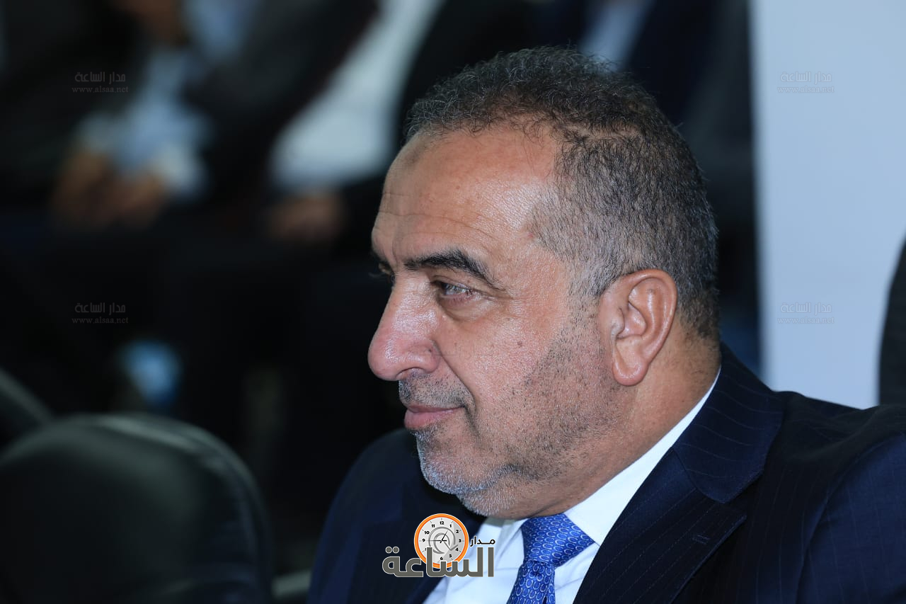 Madar Al-Saa Images 0.3342142453431135