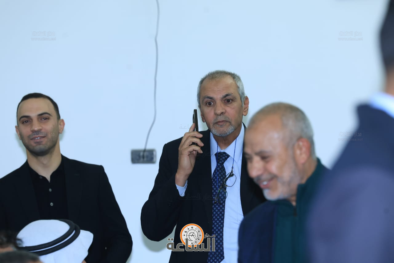 Madar Al-Saa Images 0.4757853949043074