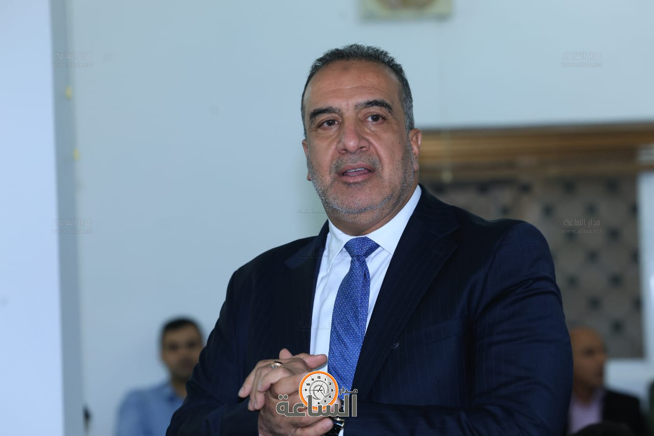 Madar Al-Saa Images 0.8958696917610676