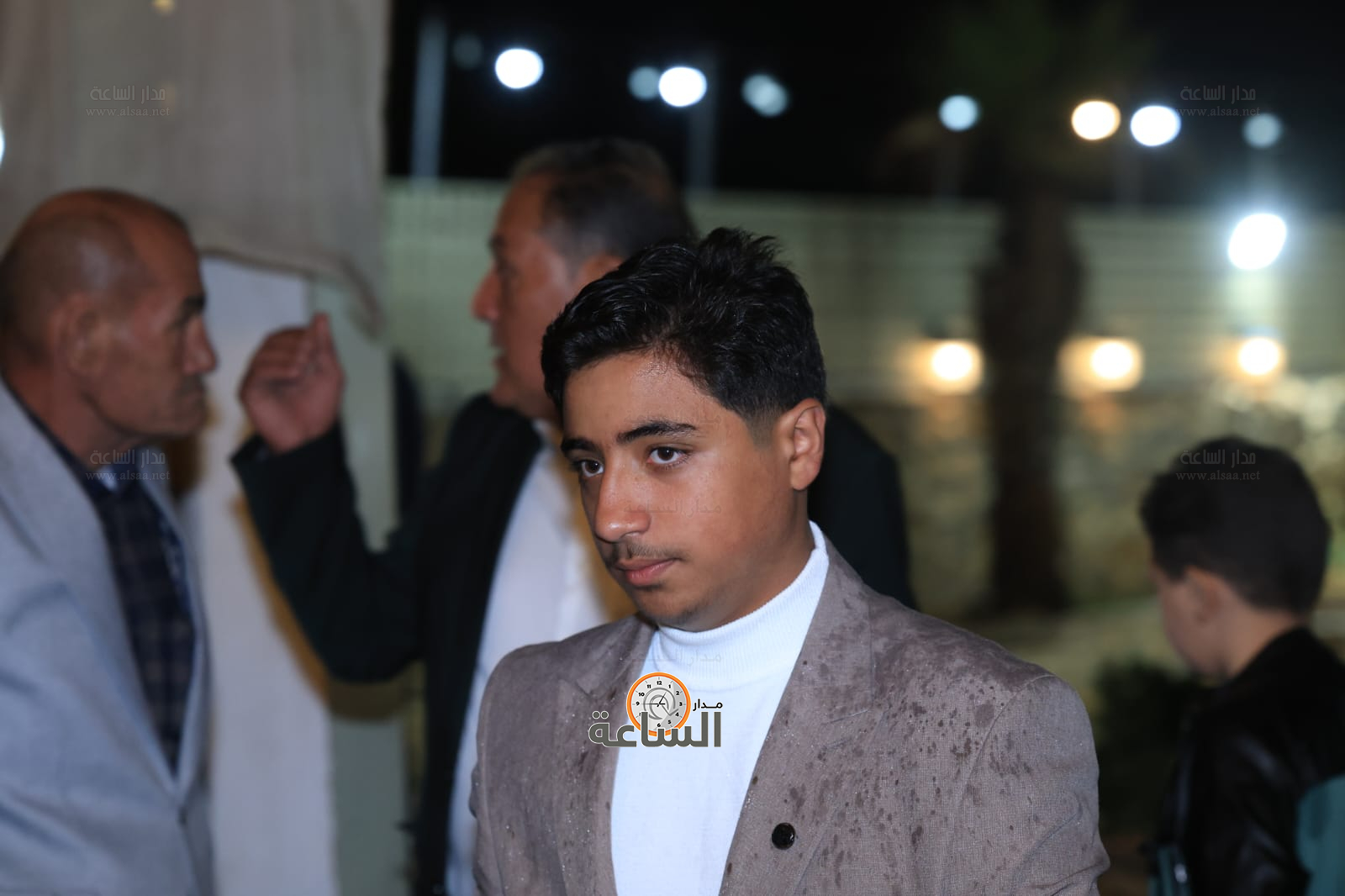 Madar Al-Saa Images 0.581643186169945