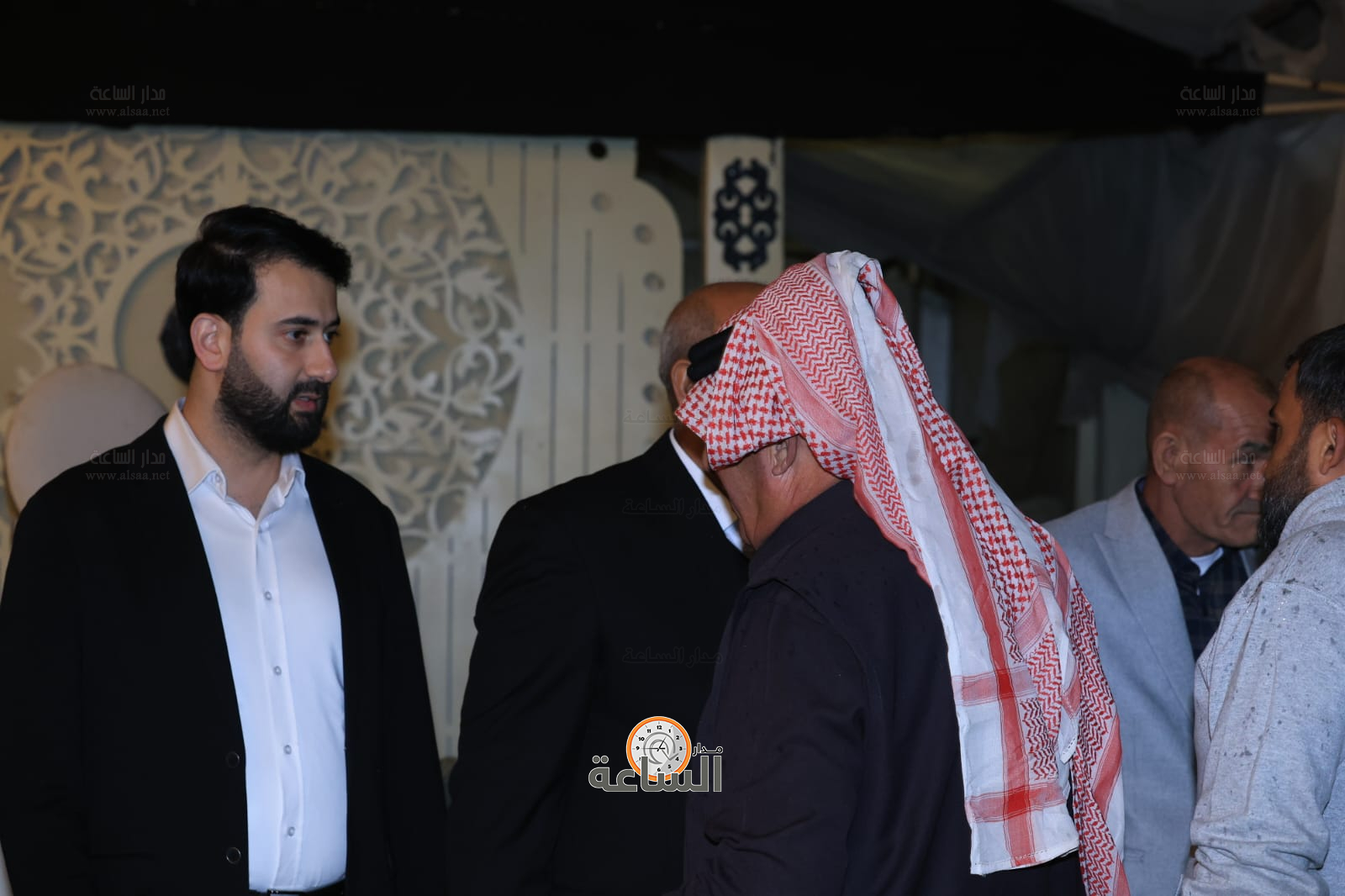 Madar Al-Saa Images 0.2639917061534659