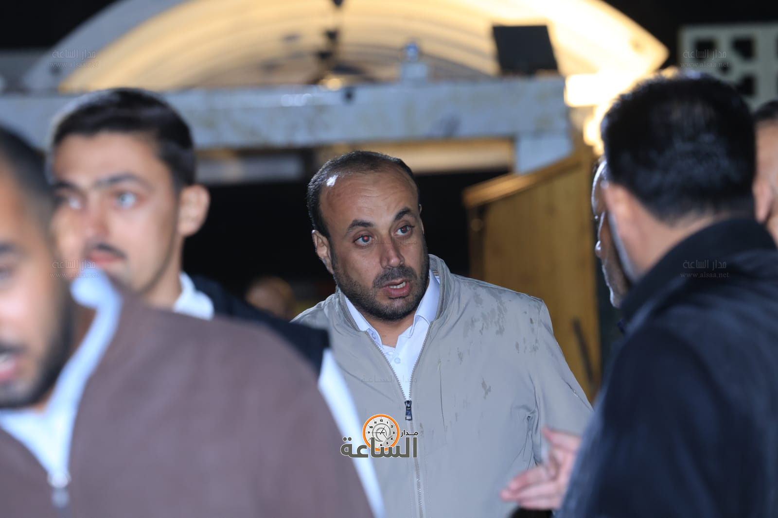 Madar Al-Saa Images 0.4491515103242617