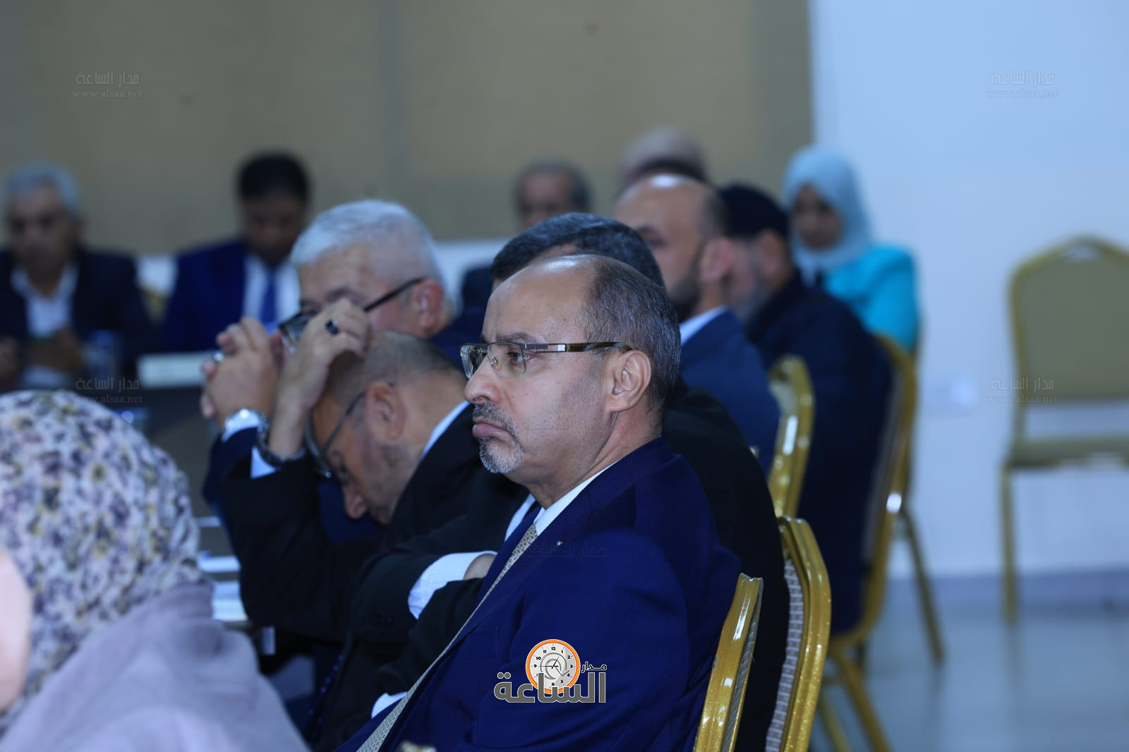 Madar Al-Saa Images 0.44254054364544637