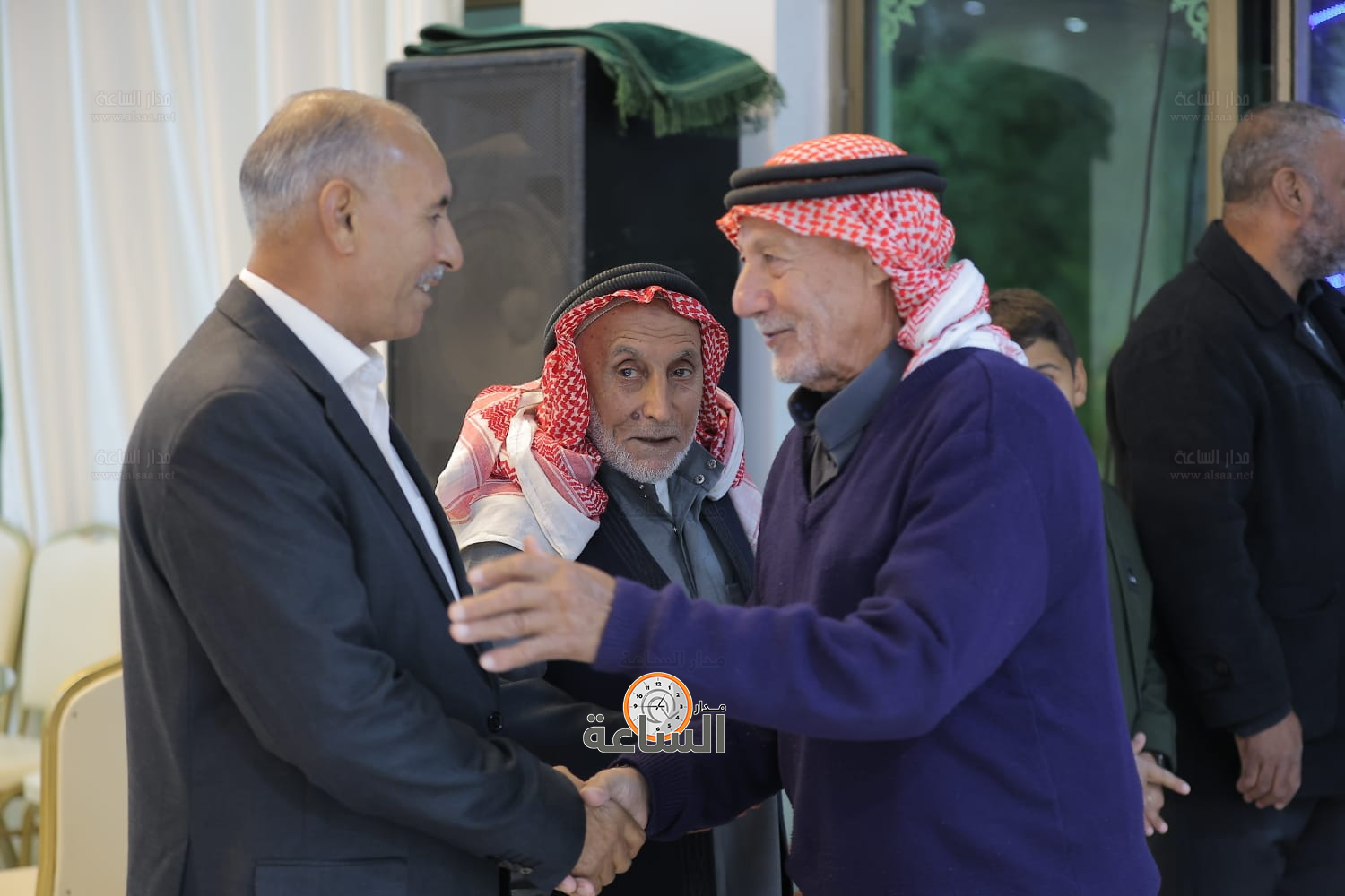 Madar Al-Saa Images 0.6505344311416588