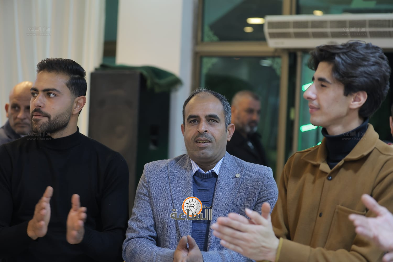 Madar Al-Saa Images 0.20404548788667354