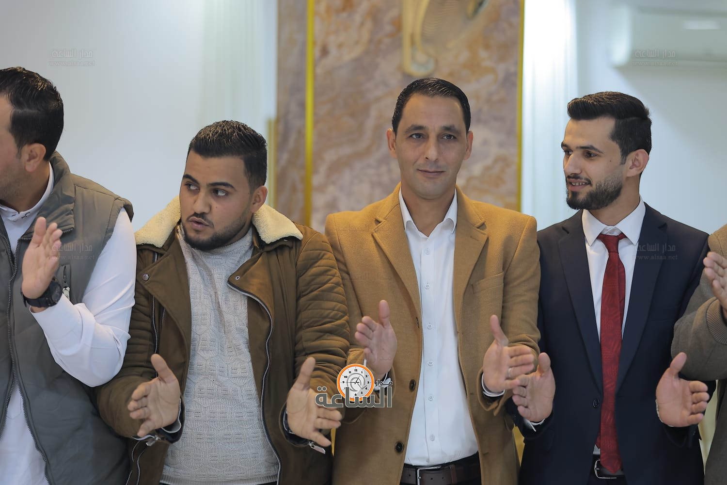 Madar Al-Saa Images 0.14632348478810542