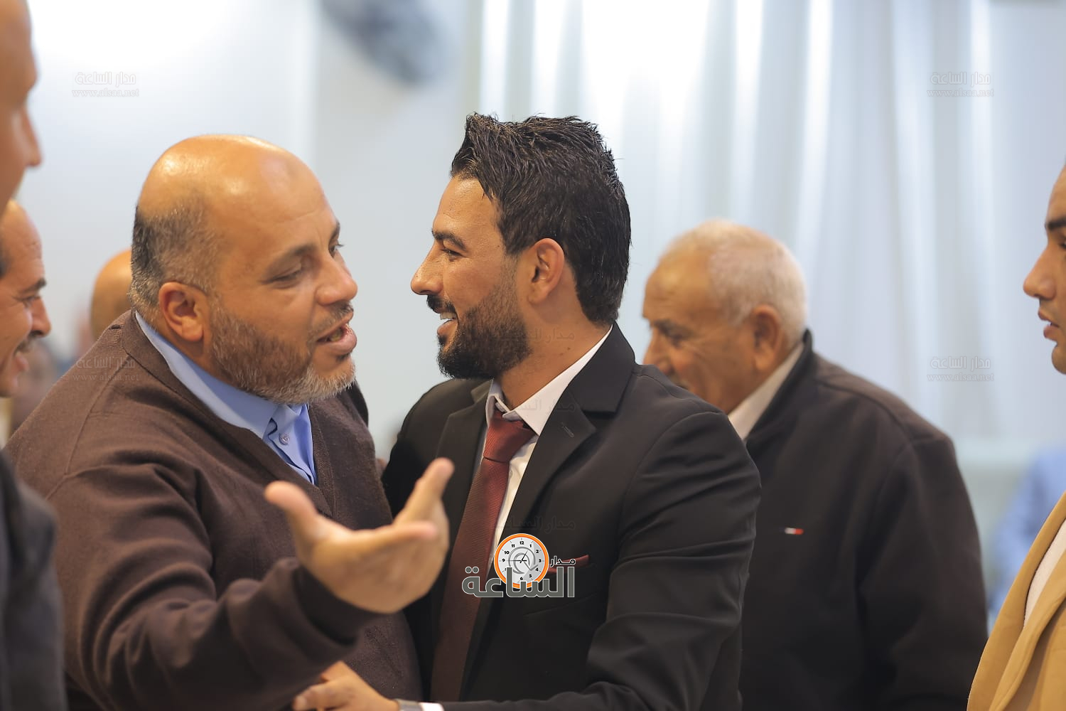 Madar Al-Saa Images 0.11935527613326546