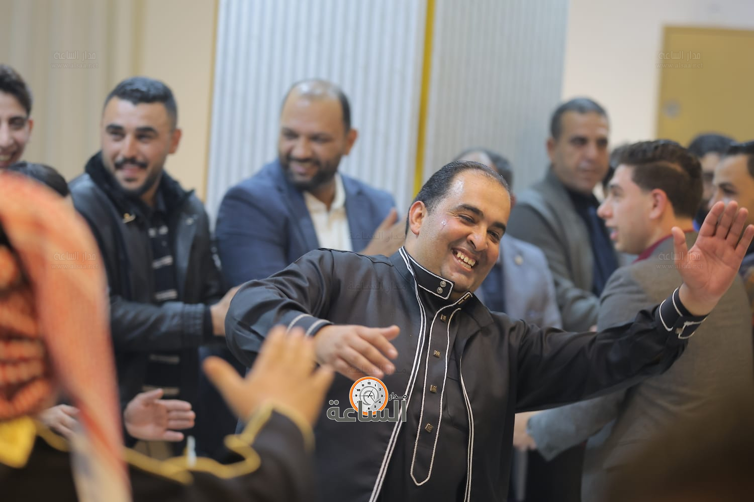 Madar Al-Saa Images 0.23710642031058182