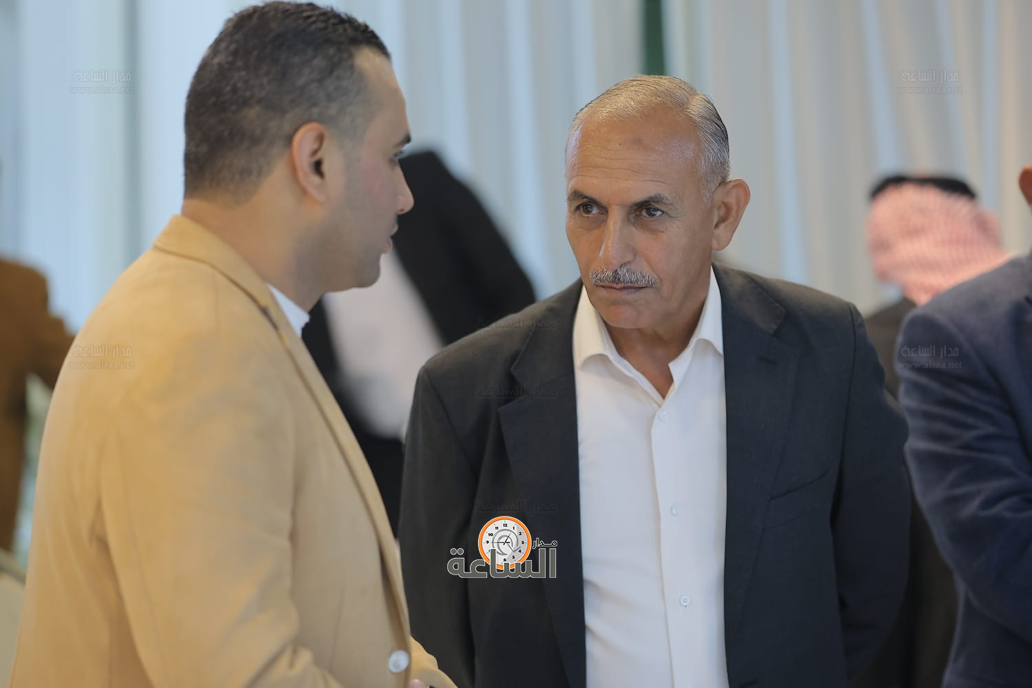 Madar Al-Saa Images 0.22998056149825719