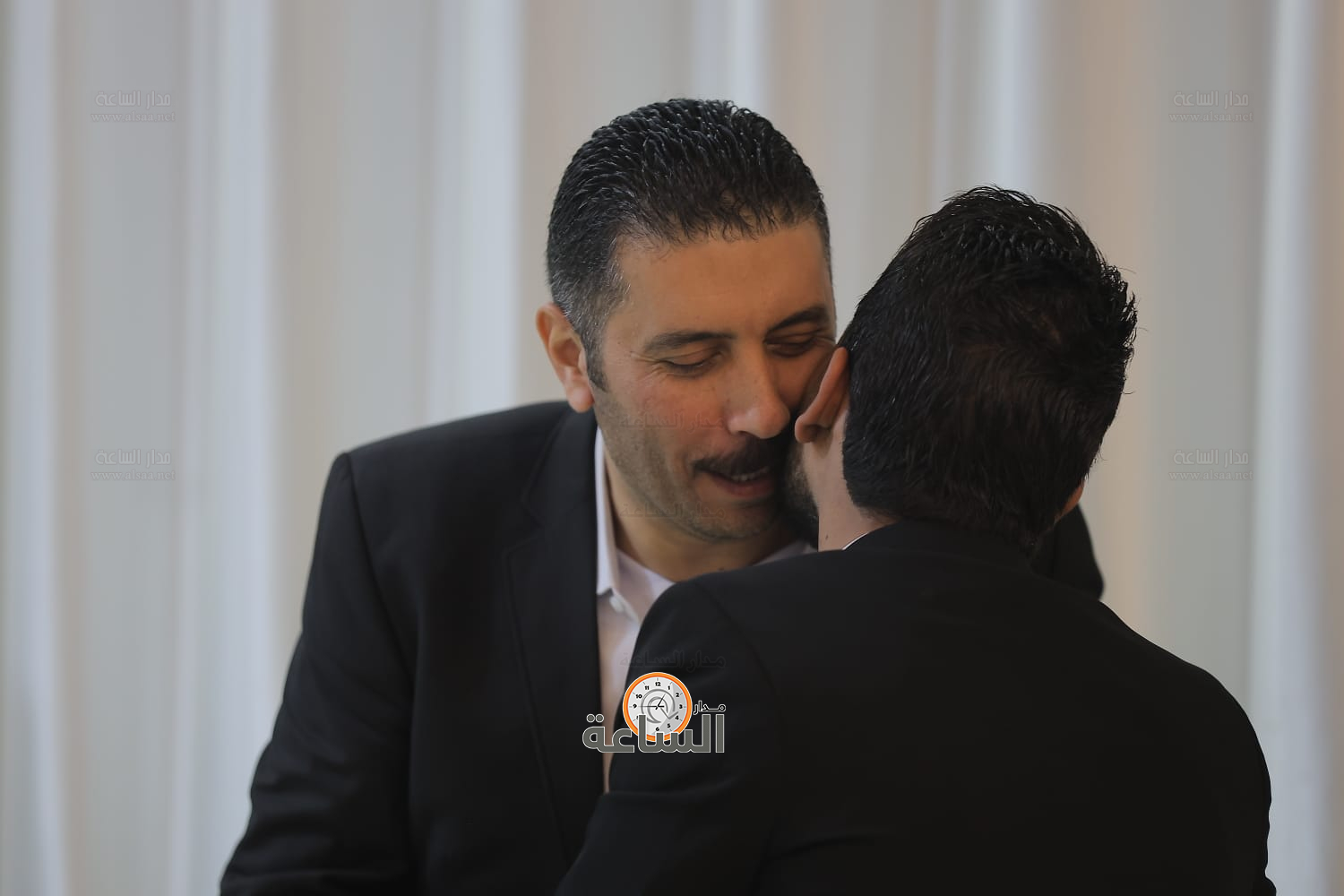 Madar Al-Saa Images 0.04356132088636655