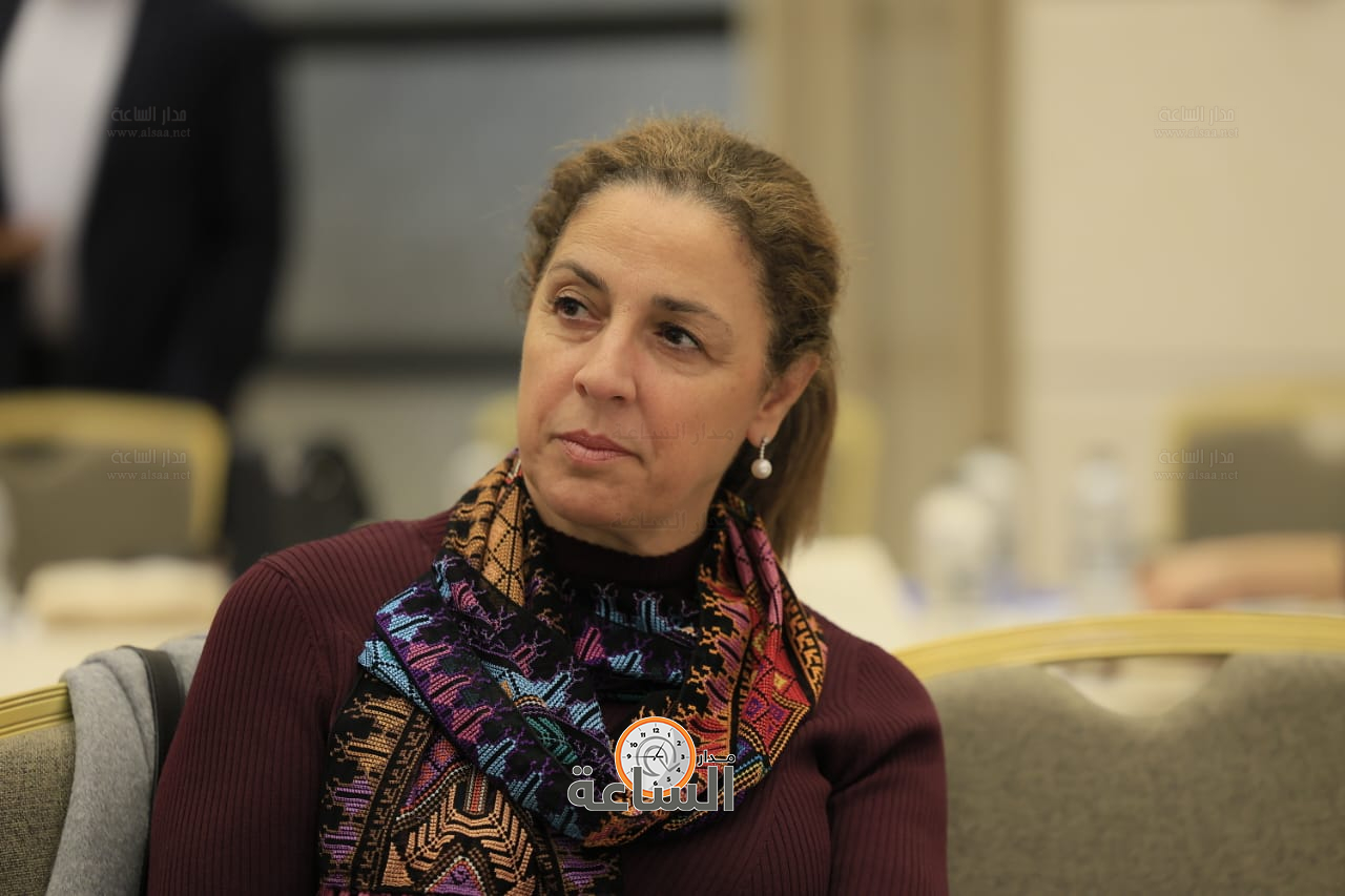 Madar Al-Saa Images 0.44168450676006554