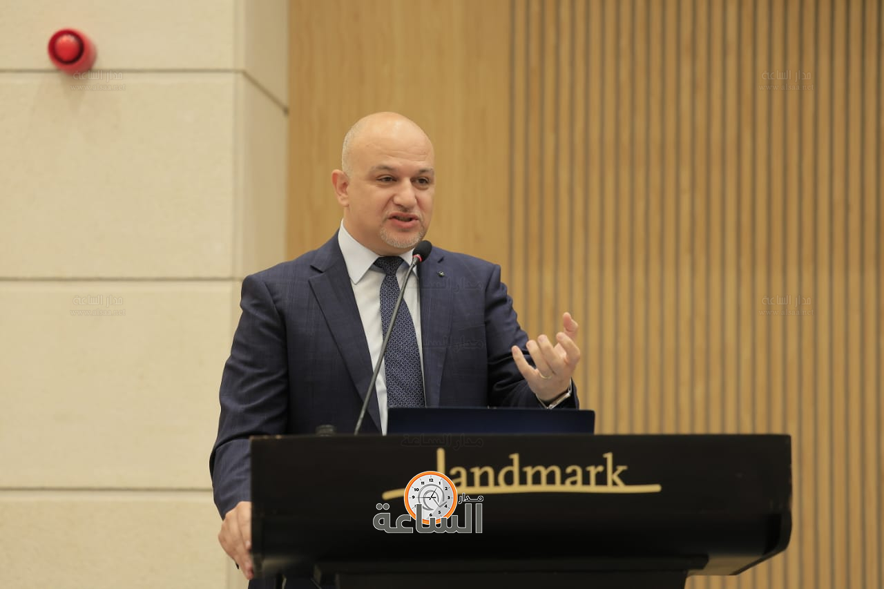 Madar Al-Saa Images 0.18043002576647793