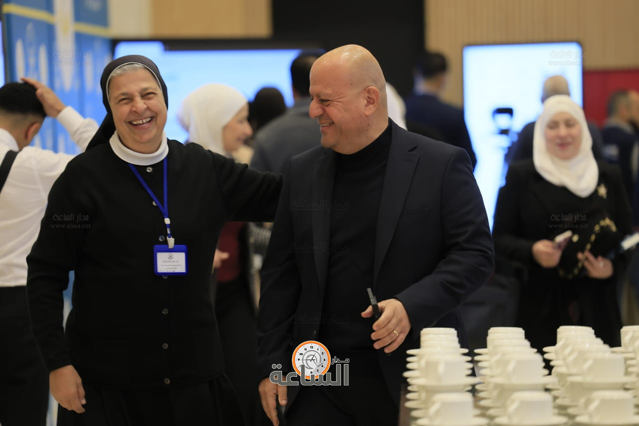 Madar Al-Saa Images 0.7573015146235013