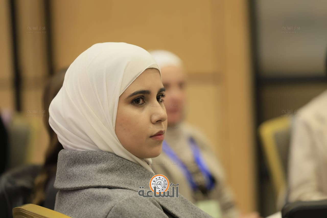 Madar Al-Saa Images 0.8691454059047609