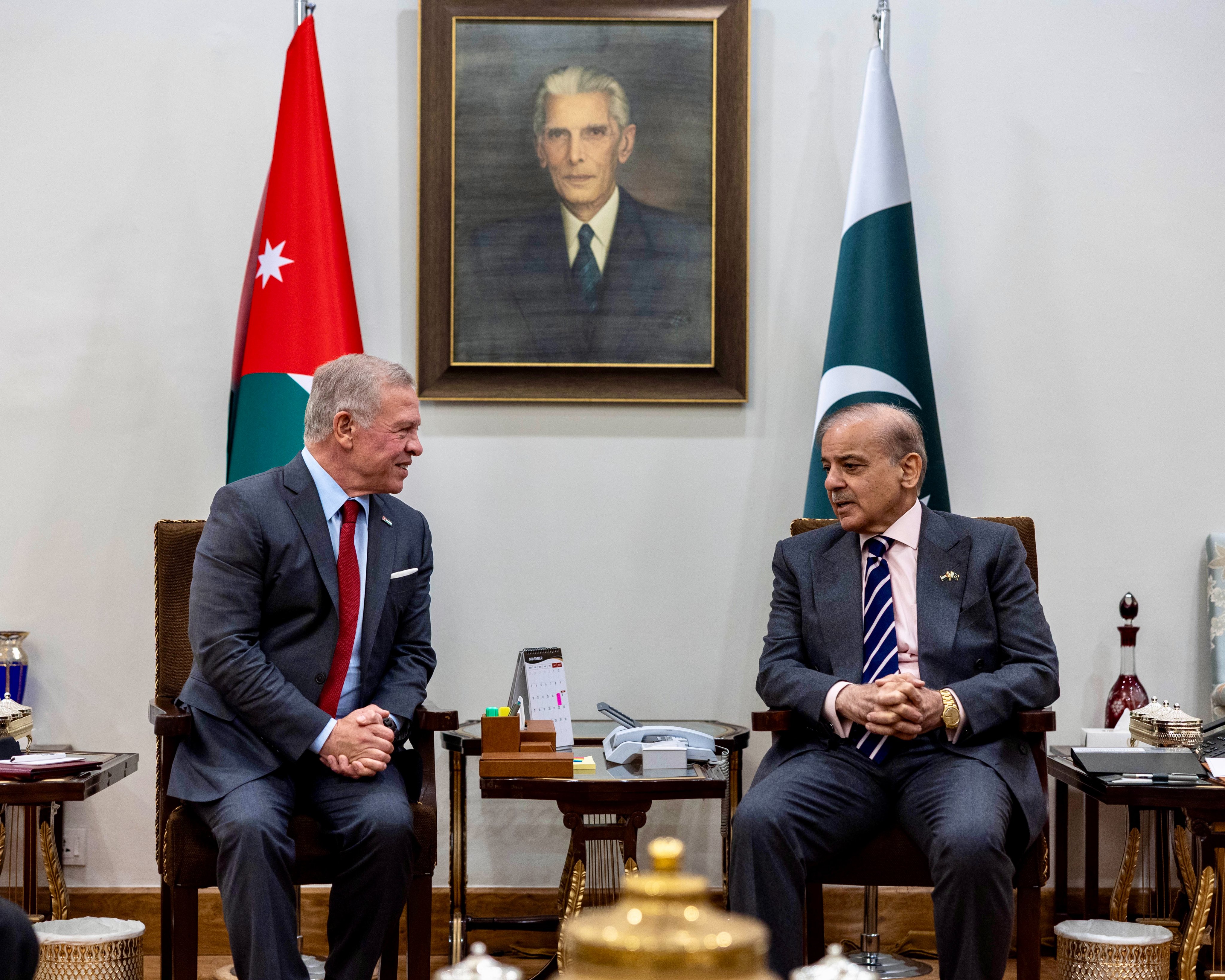 Madar Al-Saa Images 0.06230696514137113