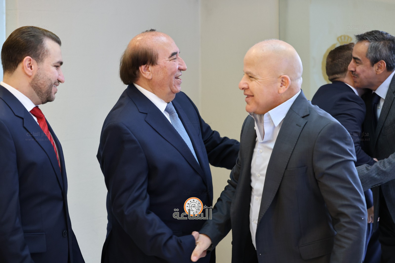 Madar Al-Saa Images 0.7714518873303333