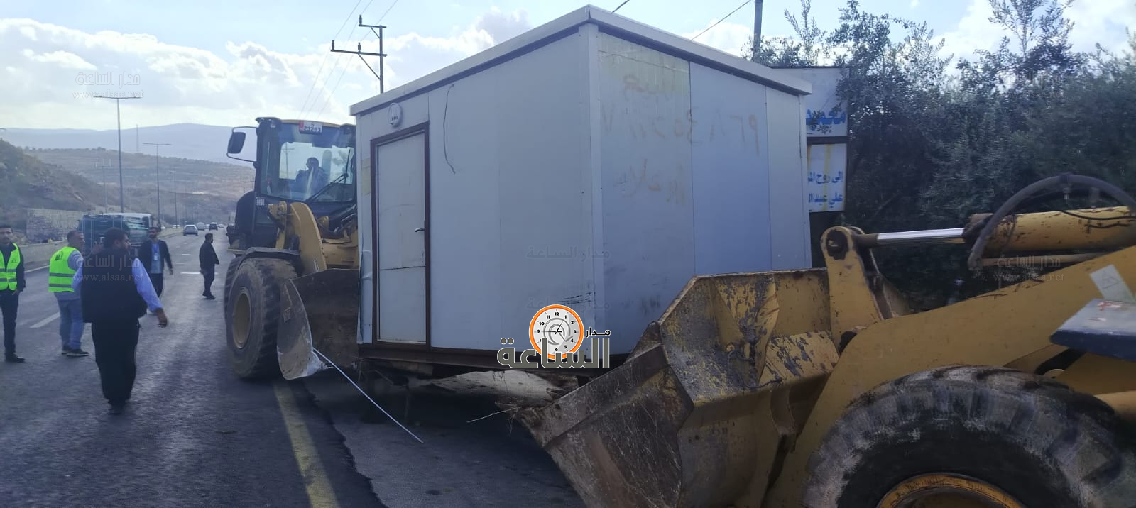 Madar Al-Saa Images 0.7776917136086189