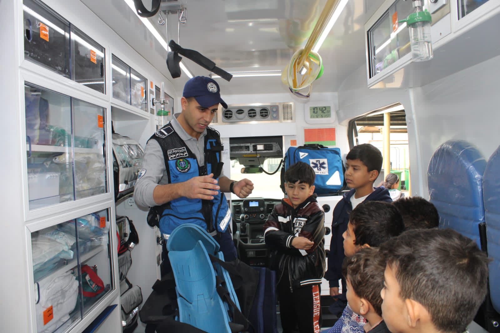 Madar Al-Saa Images 0.977333305542777