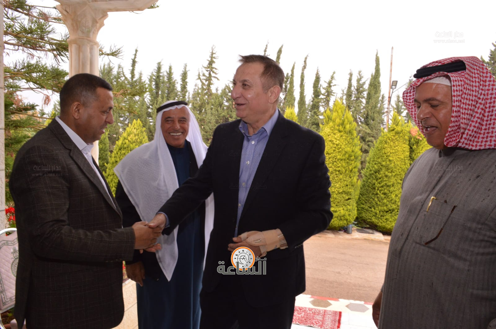 Madar Al-Saa Images 0.09957232357052337