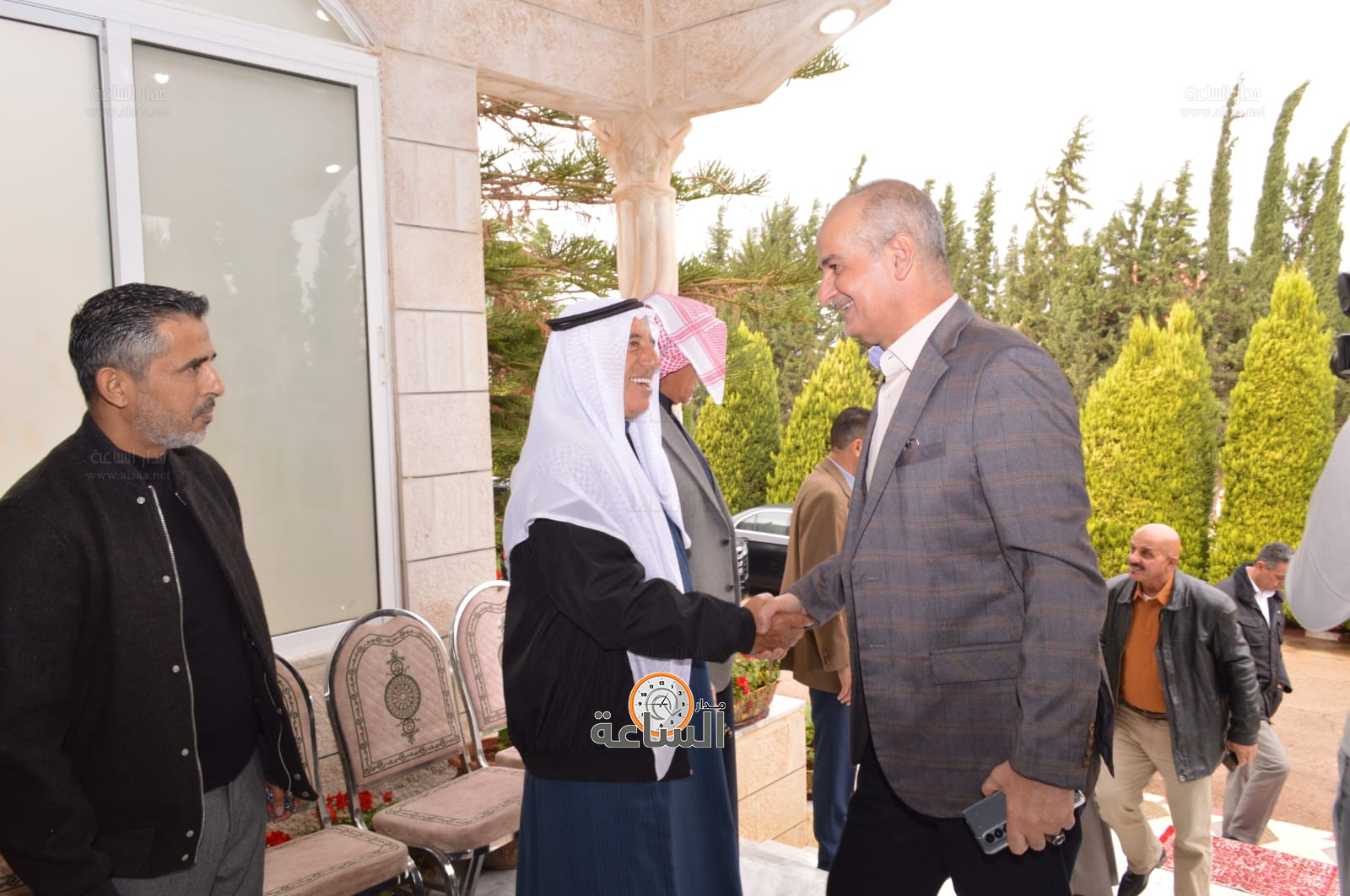 Madar Al-Saa Images 0.39602069673588625