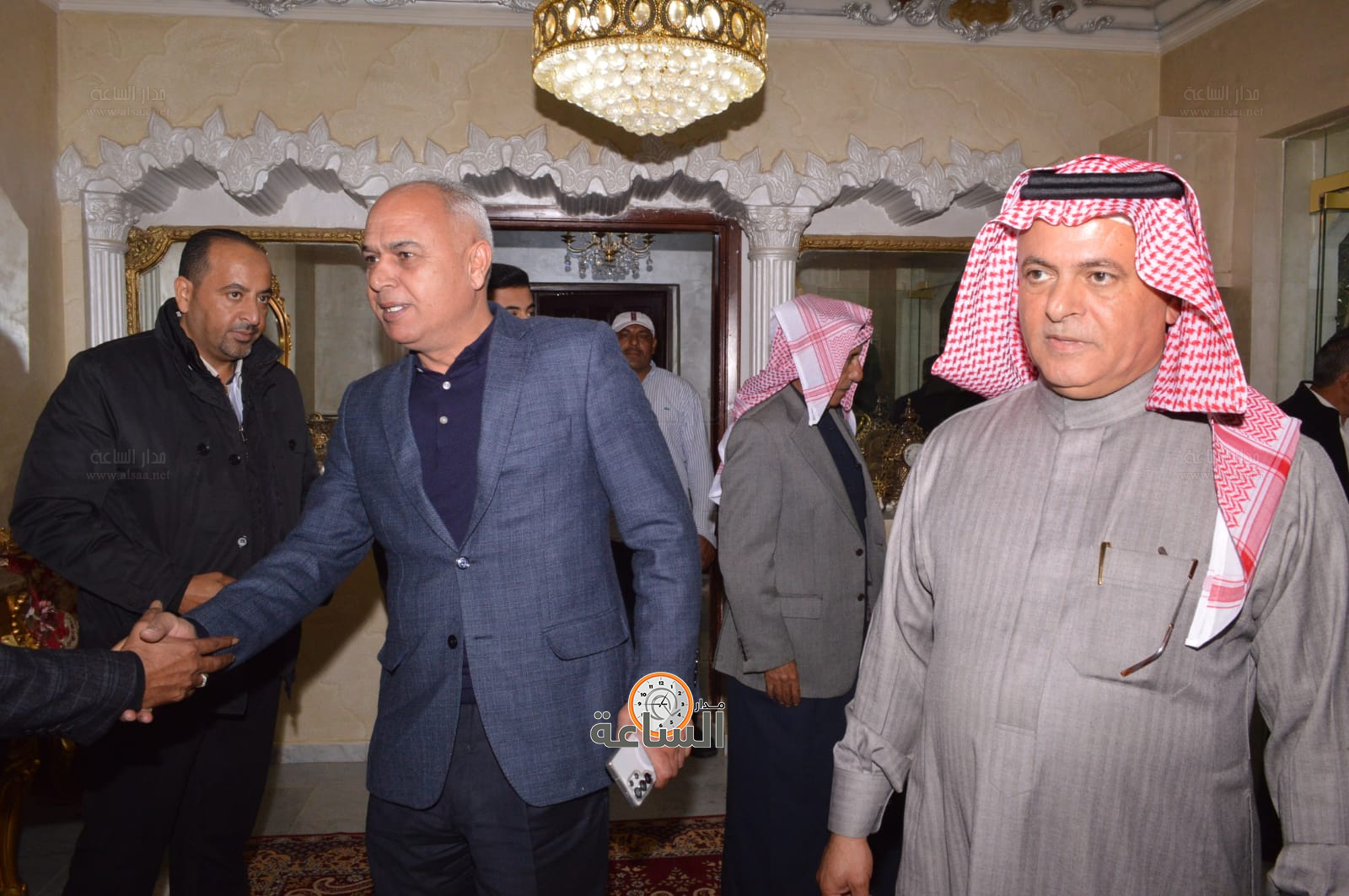 Madar Al-Saa Images 0.38194592732791055