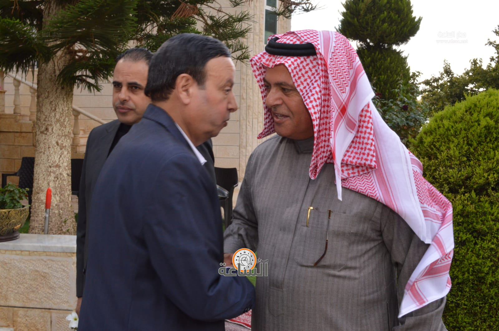 Madar Al-Saa Images 0.4085063994564798