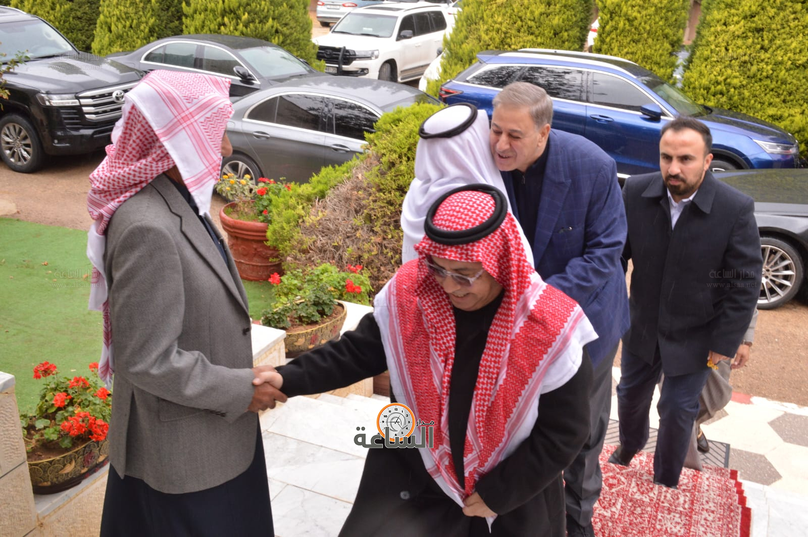 Madar Al-Saa Images 0.5323116080170507