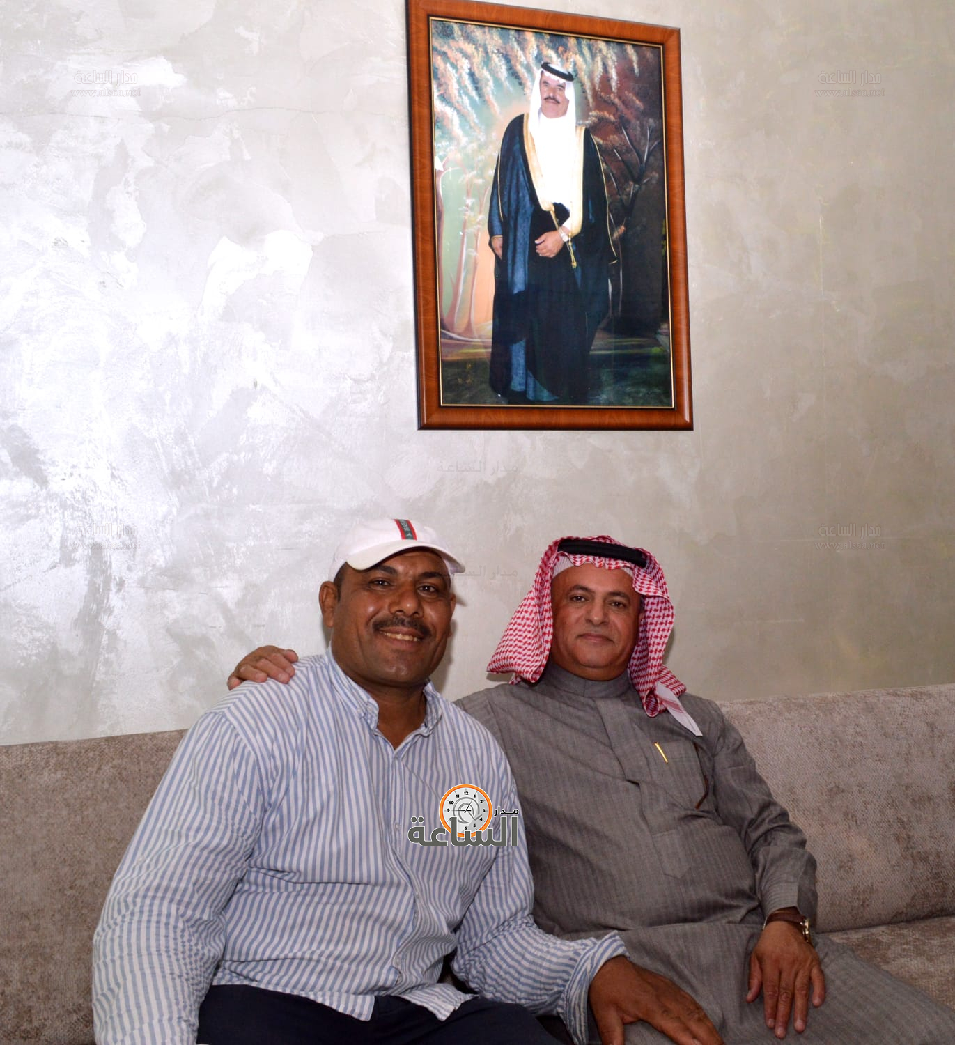 Madar Al-Saa Images 0.8079725600097869