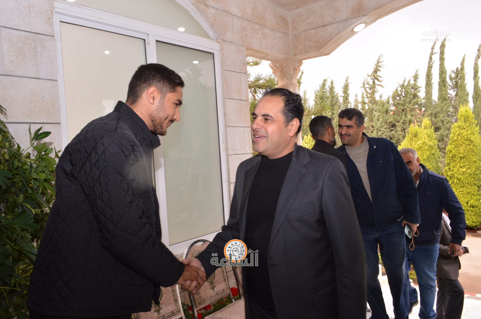 Madar Al-Saa Images 0.0964361683163143